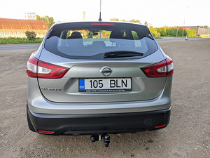 Nissan Qashqai 1.2 85kW (2014) (6 foto / 15)