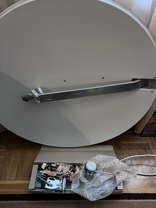 Satelliitantenn koos kinnitusega (1 foto / 1)
