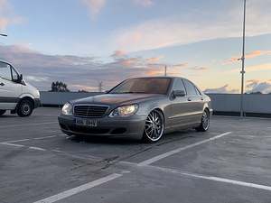 Mercedes-Benz S320 (1 foto / 7)