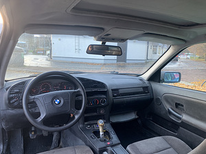 BMW E36 316i (4 foto / 5)