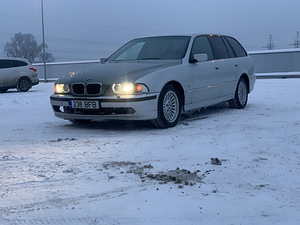 BMW 530d мануал (4 фото из 6)