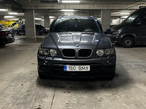 BMW X5 3.0D (1 фото из 8)