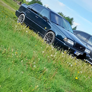 Вольво 850 (7 фото из 9)