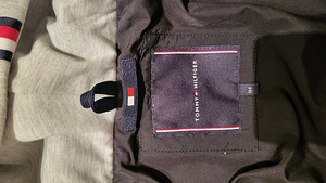 Tommy Hilfiger jope 164 (5 foto / 5)