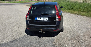 Volvo v50 рестайлинг (5 фото из 11)