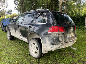 M/V Volkswagen Touareg (4 foto / 15)