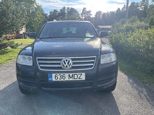 Volkswagen Touareg (4 foto / 13)