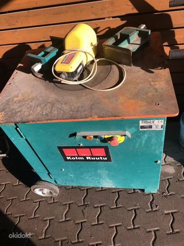 Armatuuri painutusmasin TRIAX PFX 42.