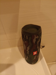 JBL ФЛИП 5 (2 фото из 3)
