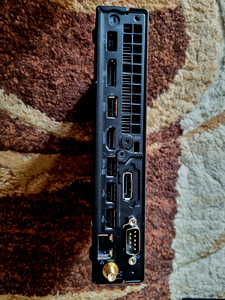 Lenovo thinkpad M75q Gen2 (3 foto / 6)