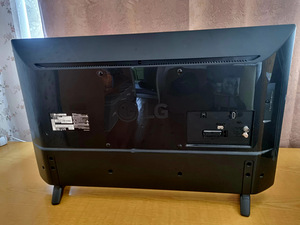 LG 32" televiisor (3 foto / 3)