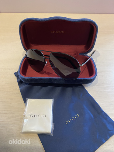 Солнечные очки Gucci GG0832S 001 (фото #1)