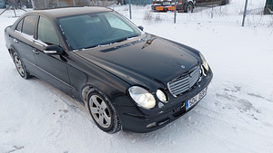 Mercedes benz E220cdi W211 Varuosad (2 foto / 8)