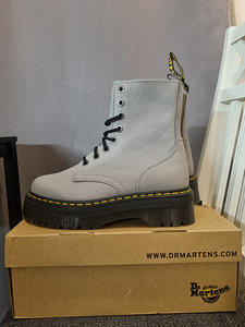 Mr. Martens saapad suurus 40 (3 foto / 3)