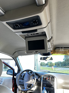 Chrysler Voyager Stow n' Go 3.8 V6 LPG (12 фото из 15)