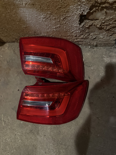 Esituled Audi A6 C7 jaoks
