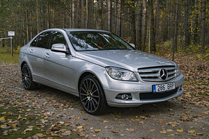 Mercedes-Benz C 320 3.0 CDI 165kW (1 foto / 8)