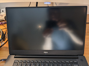 Sülearvuti Dell XPS 15 9570, i7-8750H, Nvidia GTX 1050ti (3 foto / 8)