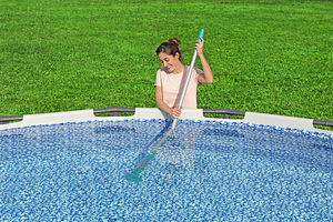 Juhtmevaba veealune tolmuimeja Bestway AquaSurge 58771 (3 foto / 9)