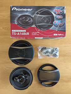 Autokõlarid Pioneer TS-A1686R (1 foto / 5)