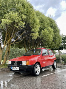 Fiat Uno (5 фото из 10)