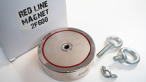 RED LINE Magnet 2F600