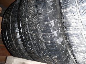 Шины 225/50 / r17 (3 фото из 10)