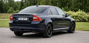 Volvo S80 2,4D5 (4 foto / 15)