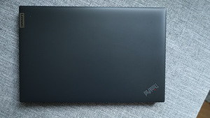 Lenovo ThinkPad L15 15" / Ryzen 5 - 5675U / 16 GB / 1 TB (3 foto / 3)