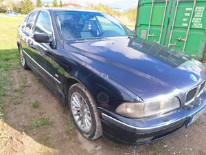 BMW 523I (5 фото из 5)