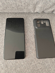 Xiaomi Mi 11 Ultra 12GB/256GB (1 foto / 2)