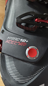 Mäesuusad saapad Fischer Hybrid 12+ Vacuum 27.5 (EU42 2/3) (6 foto / 7)