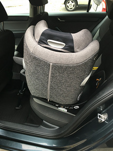 Turvatool CYBEX Sirona Z i-Size + alus CYBEX Base Z (3 foto / 8)