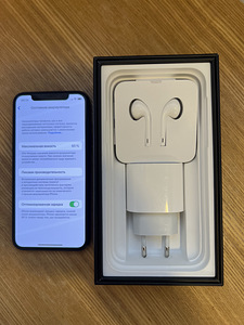 iPhone 11 Про 64 ГБ (2 фото из 3)