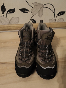 McKinley saapad 42 (2 foto / 4)