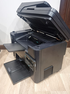 HP LaserJet Pro MFP M225dn (3 foto / 5)