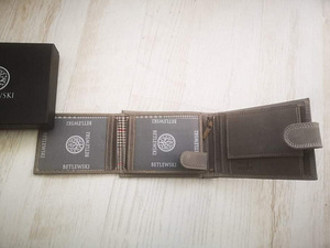 Nahast rahakott RFID-kaitsega, uus (2 foto / 5)