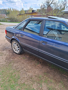 M: Audi 80 B4 2.0 66kw (3 foto / 13)