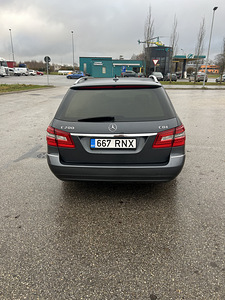Mercedes benz w212 E200 CDI 2011 (3 foto / 10)