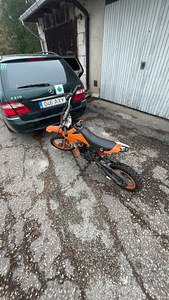 Кроссовый мотоцикл 125cc (1 фото из 1)