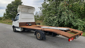 Volkswagen Crafter (7 foto / 9)