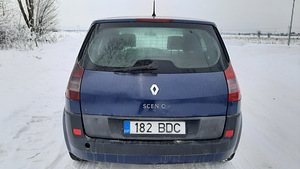 Renault Scenic (5 фото из 8)