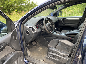 Audi Q7 3.0tdi 171kw (8 foto / 10)