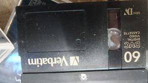 Переписываю старые miniDV кассеты в цифровой формат (3 фото из 4)