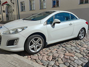 Peugeot 308 cc (6 foto / 8)