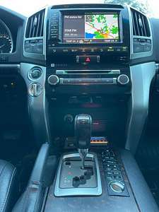 Toyota v8 (9 фото из 11)