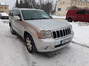Jeep Grand Cherokee LIMITED 3.0 CRD 160kW (3 foto / 6)