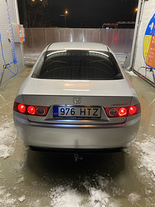 Honda Accord 2.2CDTI 123kw (2 foto / 7)