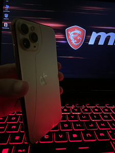 Apple iPhone 11 Pro RoseGold (1 foto / 1)