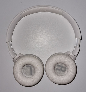 Kõrvaklapid JBL TUNE500BT (2 foto / 2)